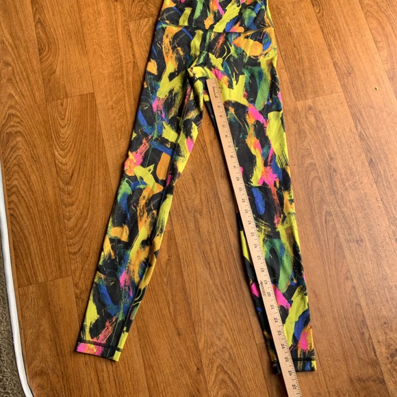 Lulu lemon Leggings - Picture 6 of 10